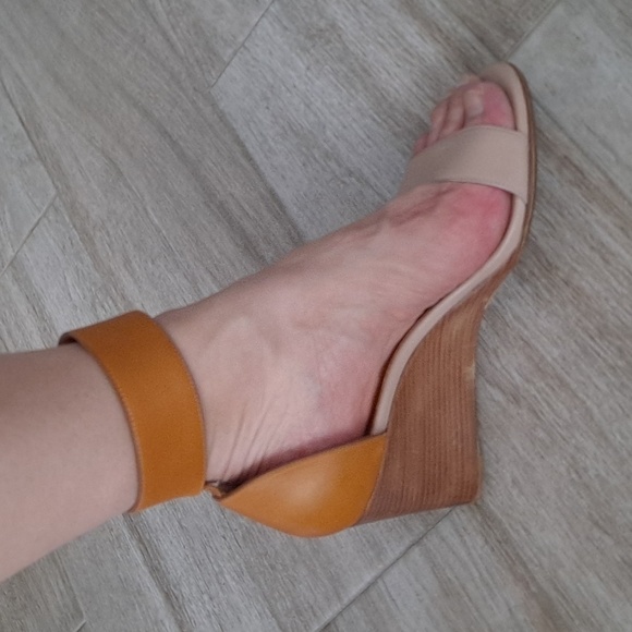 Chloe velcro ankle strap wedge sandals - Picture 16 of 16